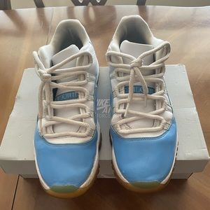 Jordan 11 low sz 9.5